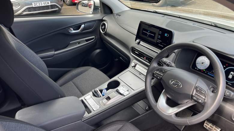 Hyundai KONA 100kW SE Connect 39kWh 5dr Auto Electric Hatchback